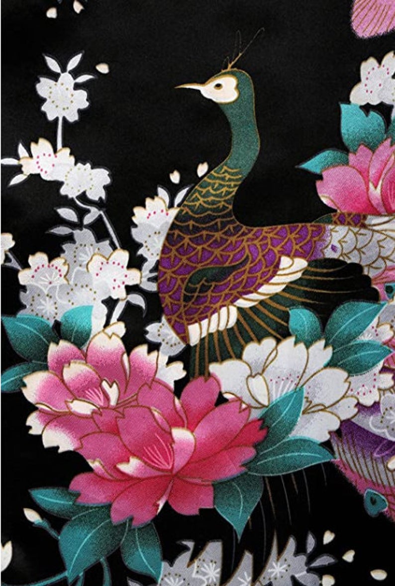 Black Robe Set ( Bonnet Pattern Does Not Match Exact )