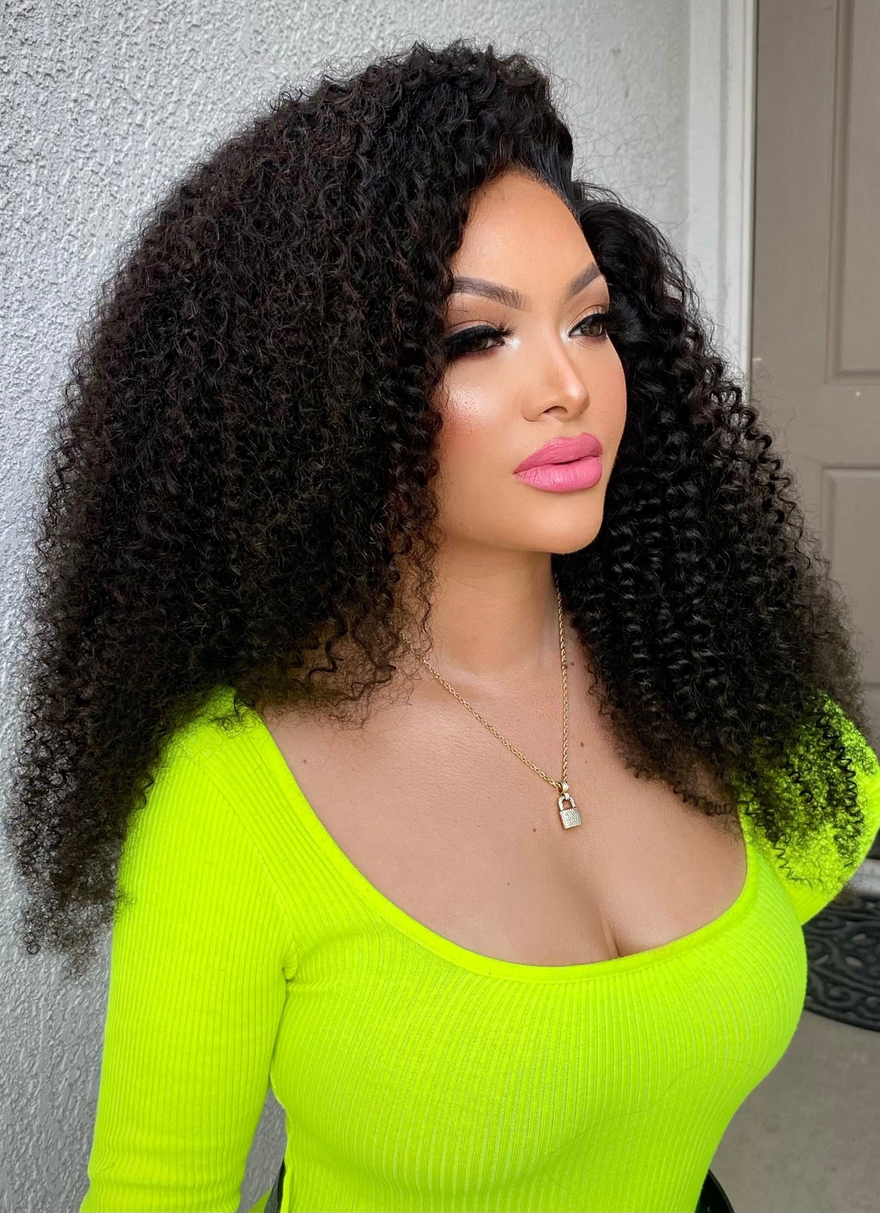 HD 5x5 Closure Super Kinky Curly Wig 250% Density ( Ships In 2-3 Days )